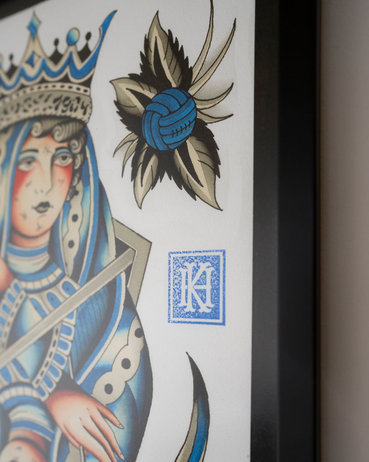 Königin mit Schrammen im Gesicht (Schalke Print)
